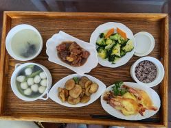 -大美母婴月子中心