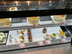 -花花卷卷·鲜食蛋糕(静安久光百货店)