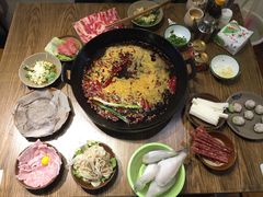 -周幺妹重庆老火锅(银泰城总店)