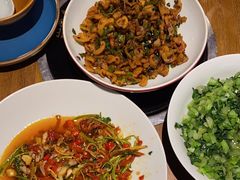 -吃饭皇帝大土家民族菜(正大广场店)