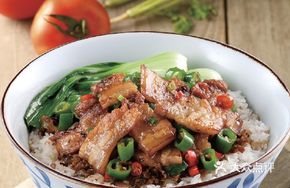 Fried Pork with Tofu Cubes and Rice