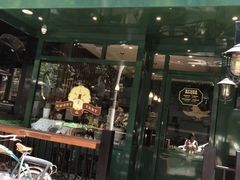 门面-Pie Bird(新闸路店)