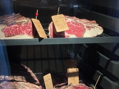 -MONICH牛排融合餐厅(和义大道购物中心店)