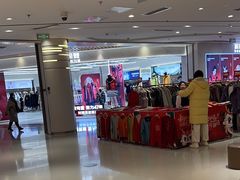 -丽达购物中心(崂山店)