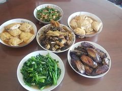 -天鹅到家·保姆月嫂育儿嫂(蔚蓝海岸店)