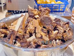 -九寨沟特色牦牛肉汤锅