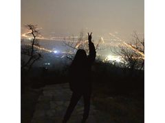 -鬼笑石后山停车场