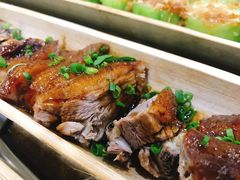 -胡须哥网红竹筒菜