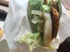 -麦当劳(东方时代广场分店)