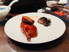 玻璃乳鸽拼黑叉烧-果然居酒家 · 顺德园林私房菜