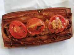 香肠起酥包-OUR Bakery(SKP-S店)