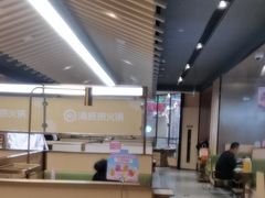 -海底捞火锅(新松江路店)