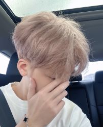 -藤野造型烫发染发接发
