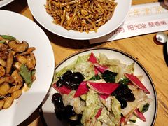 -肘子酥•天津一绝•特色捞面(德云社店)