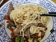 -李与白包子铺(桐梓林店)