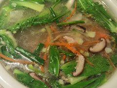 敲鱼汤-美乐食街(小南店)