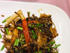 -侬佳蒸菜馆(听潮店)