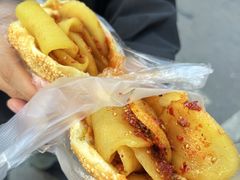 -老鼓楼麻辣烫夹馍