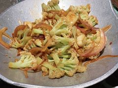-前海沿·青岛菜(李沧万达店)