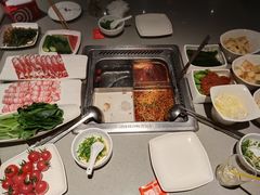 -海底捞火锅(漫乐城夜宵主题店)