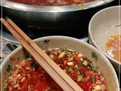 -肖肖酸萝卜鱼火锅(总店)