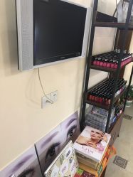 -杉惠素颜美妆皮肤管理中心