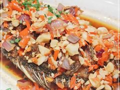 -费大厨辣椒炒肉(黄兴中心广场店)