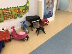 -戊辰亲子游泳俱乐部