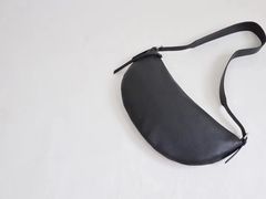 -BJG皮行天下手袋店