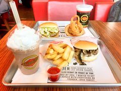 -FATBURGER 特富客汉堡(外交公寓店)