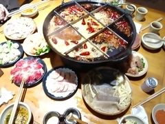 -白乐天毛肚火锅馆(南滨路店)