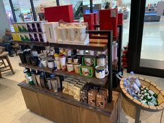 零售区-星巴克臻选(北京太阳宫凯德店)