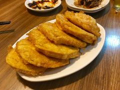 鸡蛋炸馒头-炙热童年·老北京炙子烤肉(南锣鼓巷店)