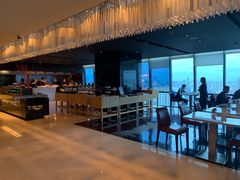 -上海龙之梦万丽酒店