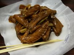 酸辣鸡翅尖-華叔茶記
