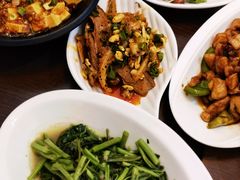 -茗贵坊食府