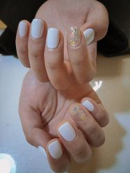 -NEW LOOK-绿麓 · 美甲美睫脱毛工作室