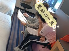 -广州大学城雅乐轩酒店