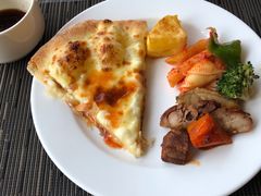 薄饼披萨-鲁商铂尔曼大酒店·铂丽自助餐厅