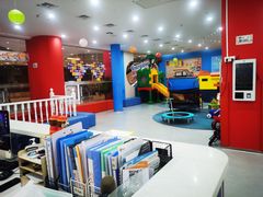 -美吉姆国际儿童发展中心(红谷滩绿地缤纷城中心)