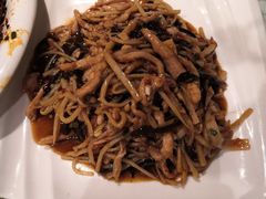 鱼香肉丝-巴渝兄弟川菜(宽街店)