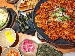 铁板五花肉八爪鱼-几之上韩国小食