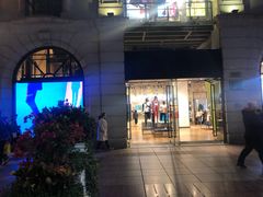 -NIKE品牌体验店(南京东路店)