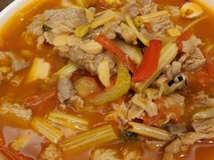 酸辣肥牛金针菇-敦煌喜宴(万达广场店)