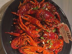 -巴厘龙虾·榜首油焖大虾(音乐学院·沿江酒馆店)