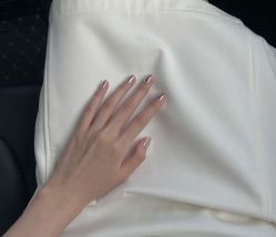 -悦指间美甲美睫