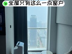 -大连星海皇冠假日酒店