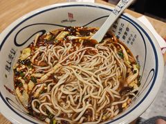 -陇上秦轩西安biangbiang面(朝龙汇店)