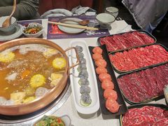 -牛村来人潮汕牛肉火锅(西单店)