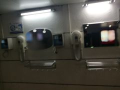 -小海豚国际游泳培训中心(浦东源深体育中心店)